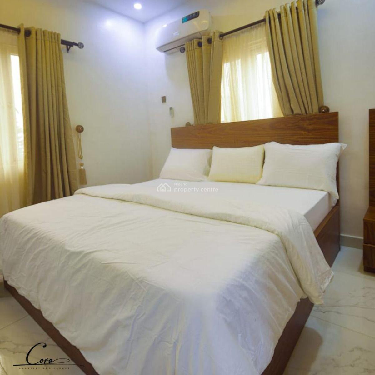 Beautiful 2 Bedroom Apartment, Adeniyi Jones, Ikeja, Lagos, Flat / Apartment Short Let