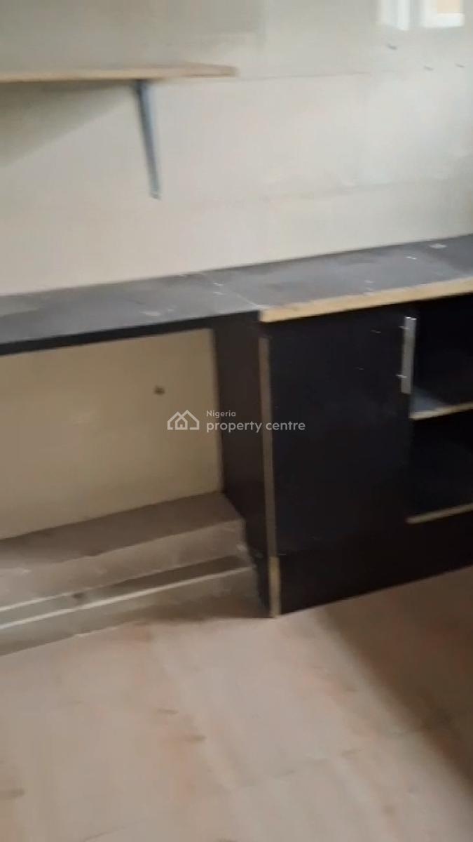 Luxurious 2 Bedroom Apartment (ensuite), Off Toyin Street, Ikeja, Lagos, Flat / Apartment for Rent