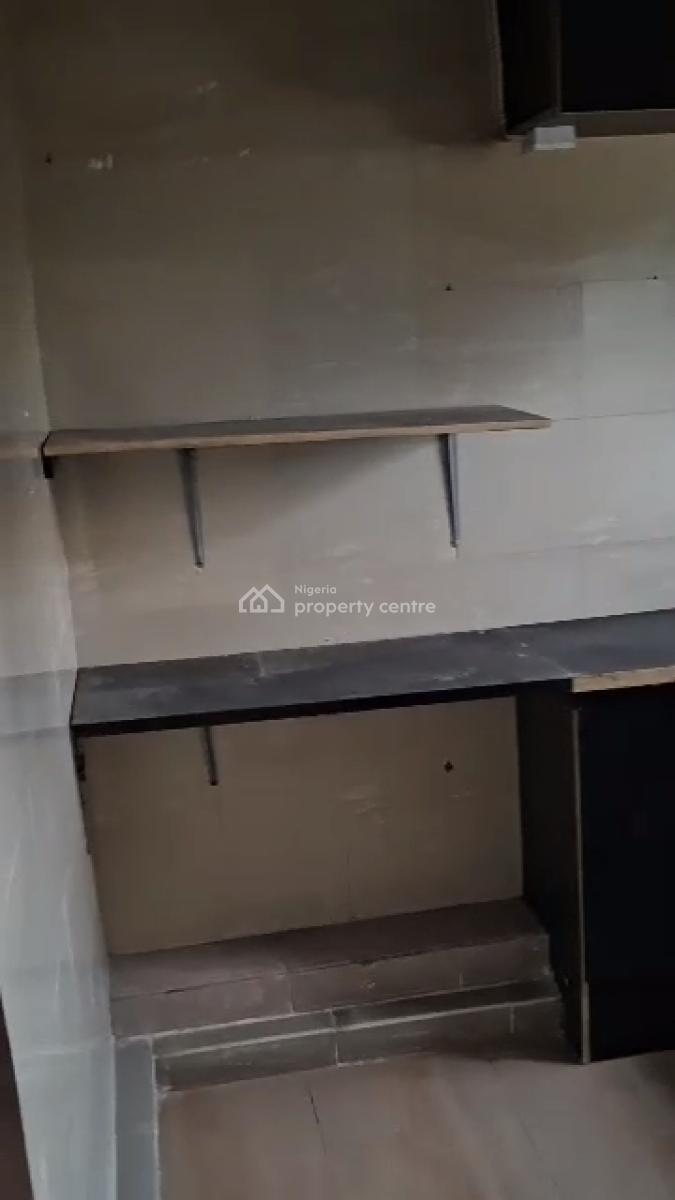 Luxurious 2 Bedroom Apartment (ensuite), Off Toyin Street, Ikeja, Lagos, Flat / Apartment for Rent