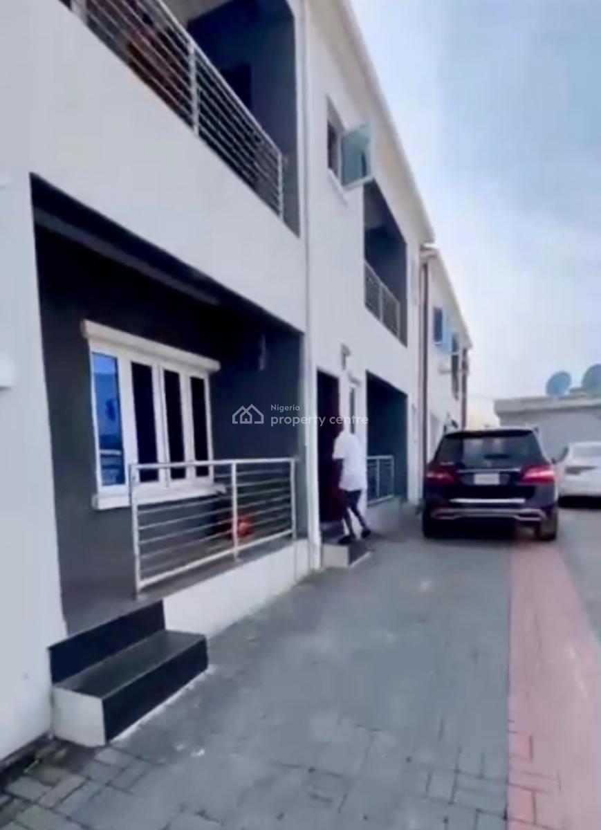 Spacious Upstairs with 2 Balconies  Plus Store, Sangotedo, Ajah, Lagos, Flat / Apartment for Rent