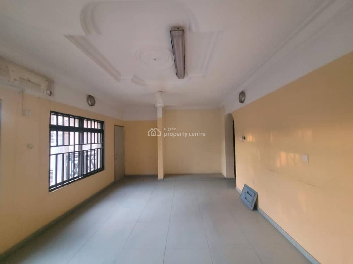 6 Bedrooms Fully Detached Duplex, Utako, Abuja, Detached Duplex for Rent