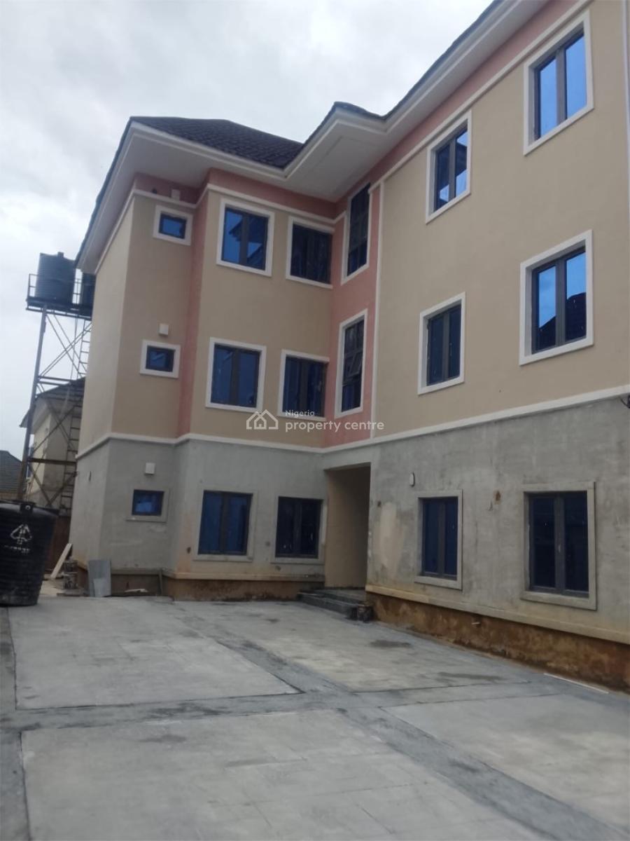 Excellent Brand New Spacious 2 Bedroom Apartment, Kapwa, Lugbe District, Abuja, Flat / Apartment for Rent