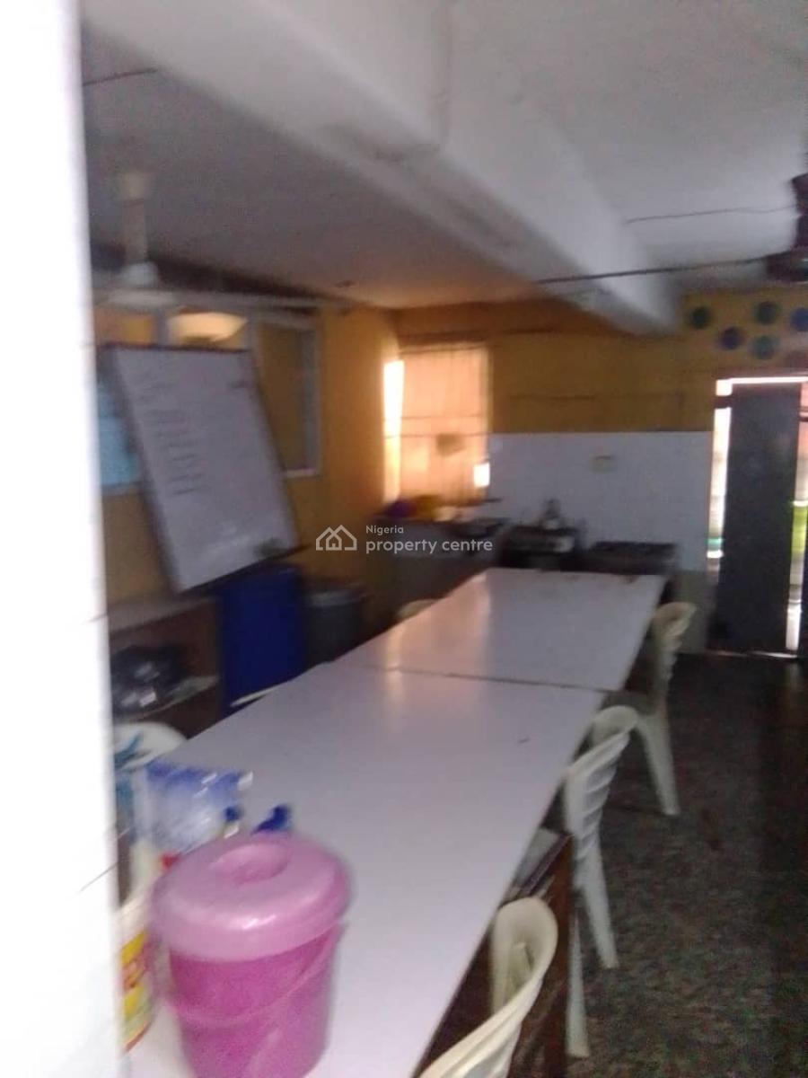 60sqmt Restaurant Space (1st Floor), Allen Avenue, Allen, Ikeja, Lagos, Restaurant / Bar for Rent
