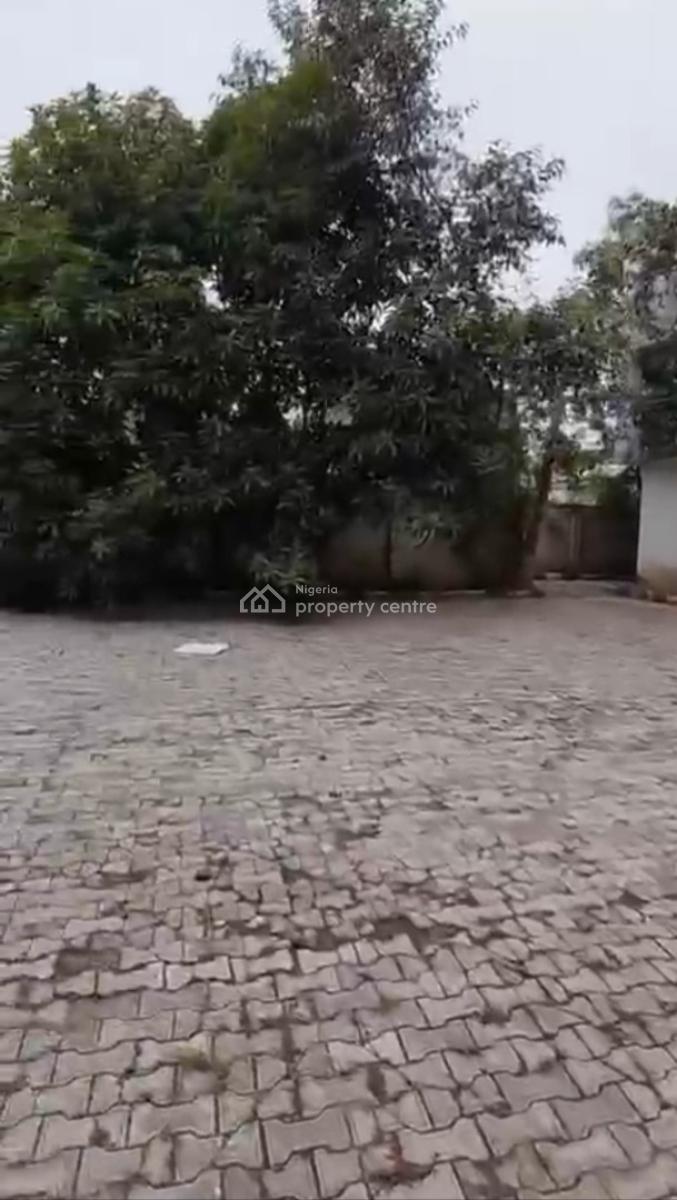1500sqm, Cofo  Residential with Demolisheable Building, Maitama Main(tarred Rd), Maitama District, Abuja, Residential Land for Sale