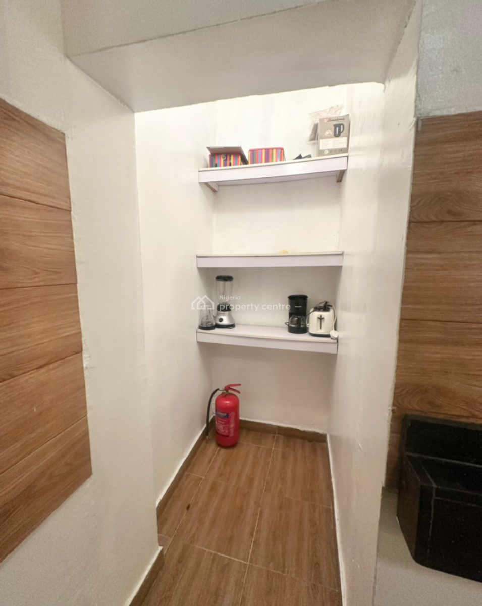 Very Clean 2 Bedroom Flat / Apartment Is Available, Canal West Estate, Osapa, Lekki, Lagos, Flat / Apartment for Rent