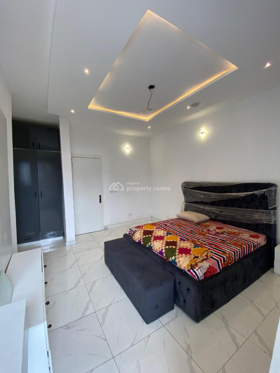 Partly Furnished Masters Bedroom Sharing Kitchen with 1 Person, Orchid Road Dpkay Estate, Lekki, Lagos, Flat / Apartment for Rent