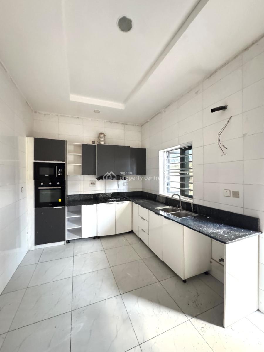𝐌𝐀𝐈𝐍𝐓𝐀𝐈𝐍𝐄𝐃 3 𝐁𝐄𝐃𝐑𝐎𝐎𝐌 𝐓𝐄𝐑𝐑𝐀𝐂𝐄 𝐃𝐔𝐏𝐋𝐄𝐗, Orchid, Lekki, Lekki Phase 2, Lekki, Lagos, Terraced Duplex for Rent