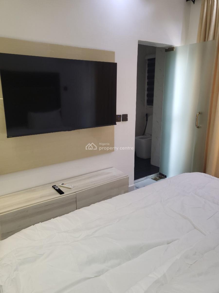 Luxury 4bed Apartment, Off Isaac John, Ikeja, Lagos, Flat / Apartment Short Let