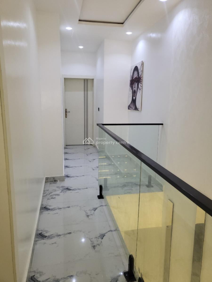 Luxury 4bed Apartment, Off Isaac John, Ikeja, Lagos, Flat / Apartment Short Let