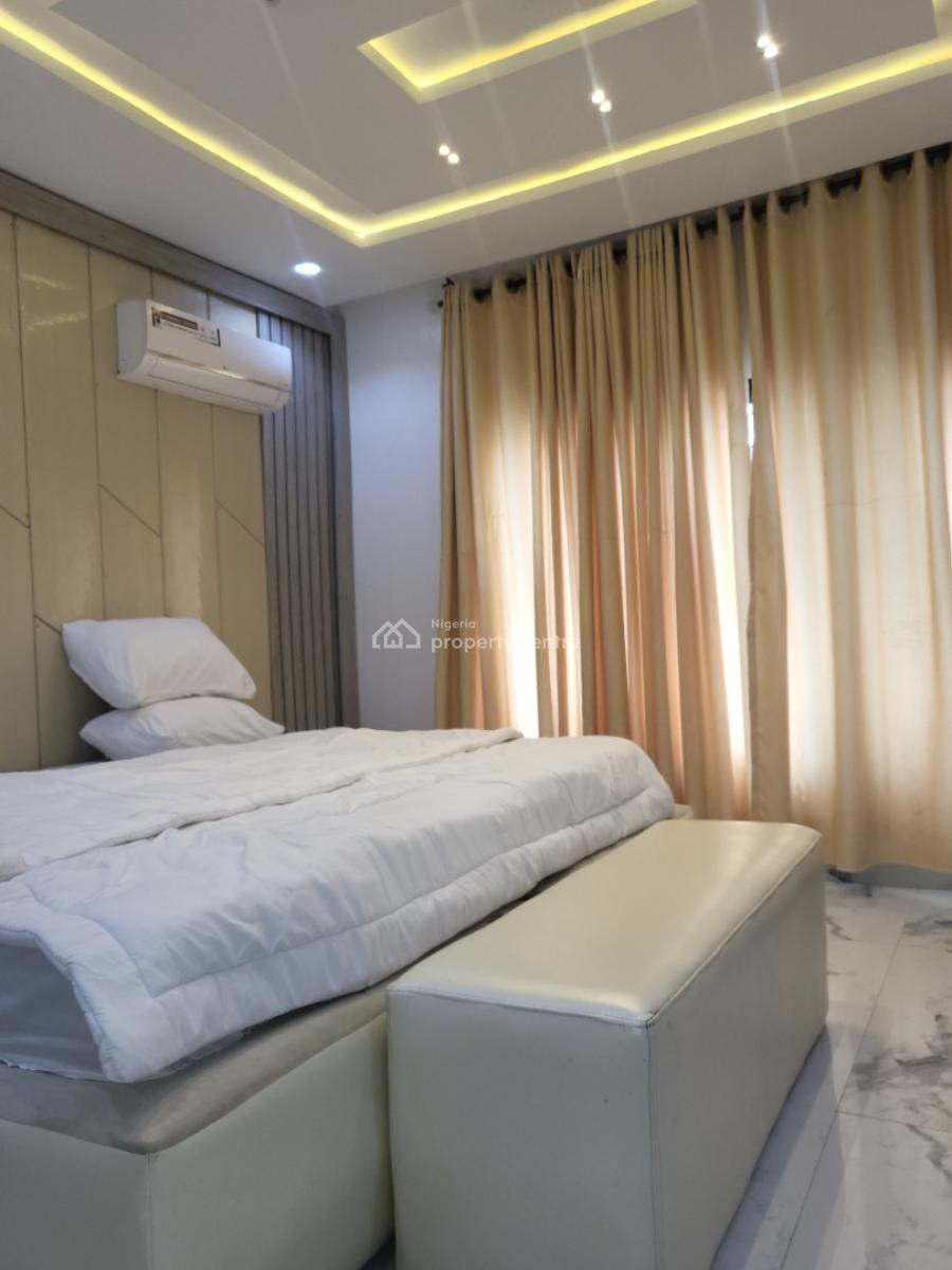 Luxury 4bed Apartment, Off Isaac John, Ikeja, Lagos, Flat / Apartment Short Let