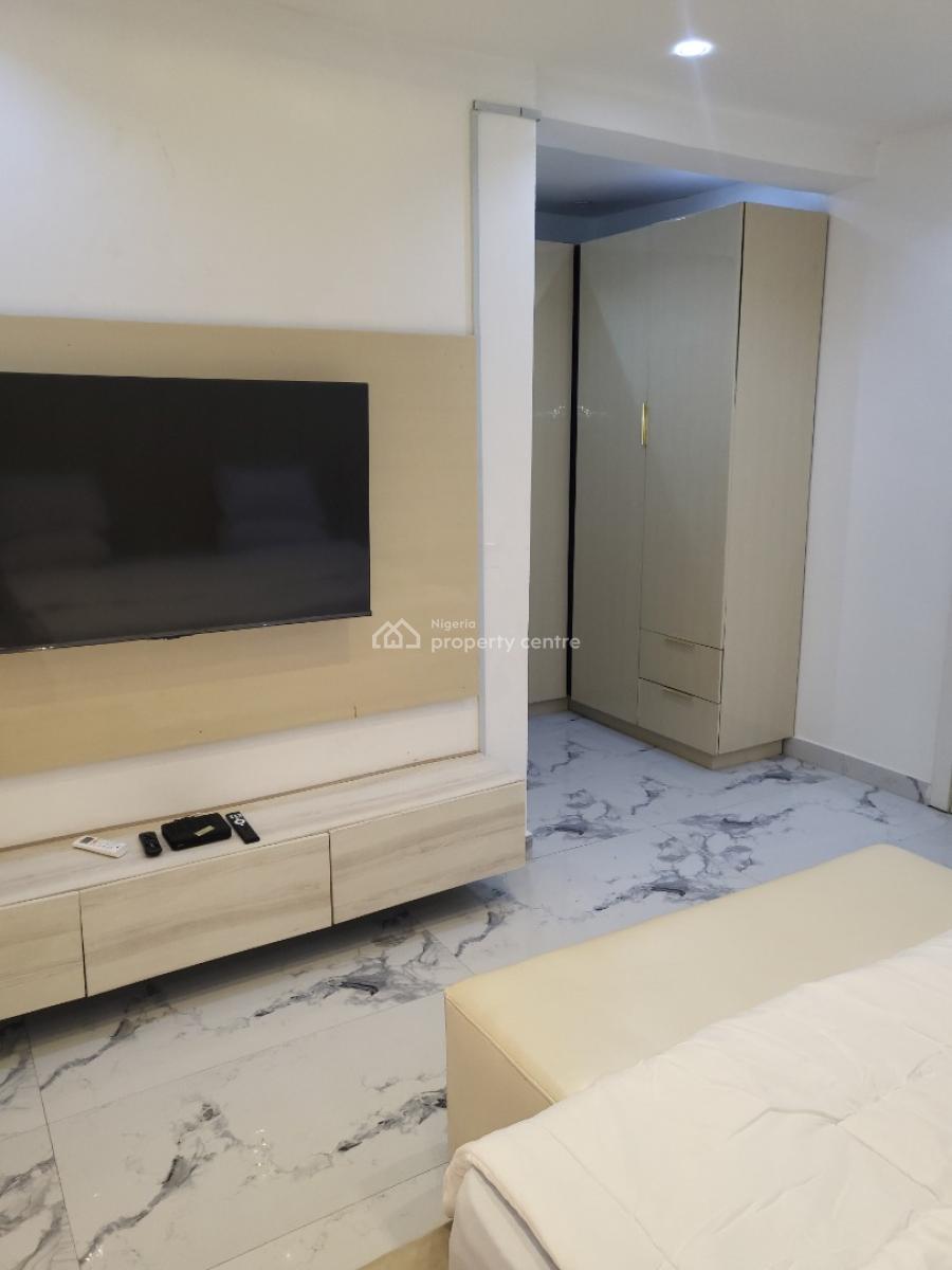 Luxury 4bed Apartment, Off Isaac John, Ikeja, Lagos, Flat / Apartment Short Let