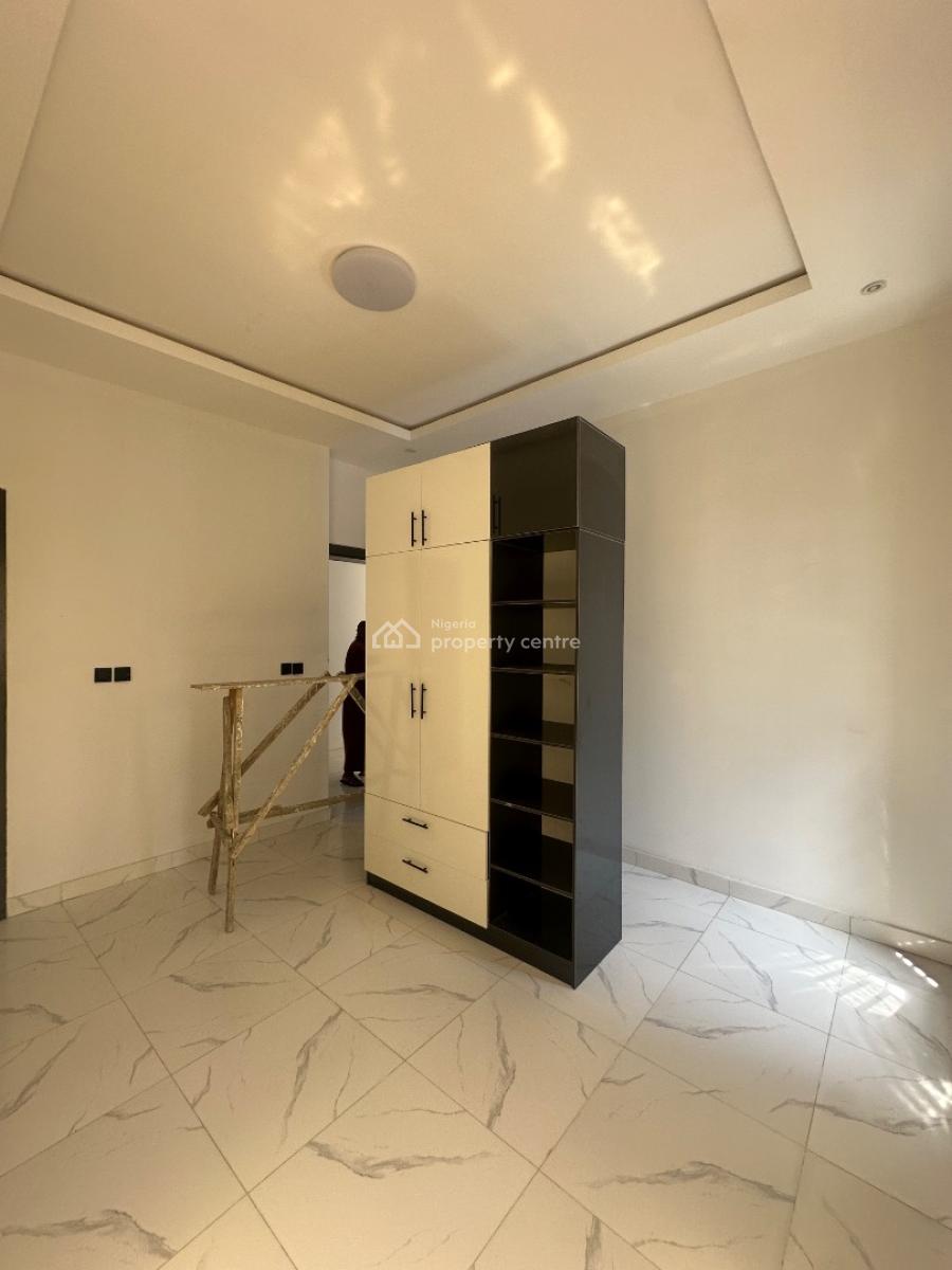 Brand New Luxury 2bedroom Flat, Scheme 2 Abraham Adesany,ajah Lagos, Ajah, Lagos, Flat / Apartment for Rent