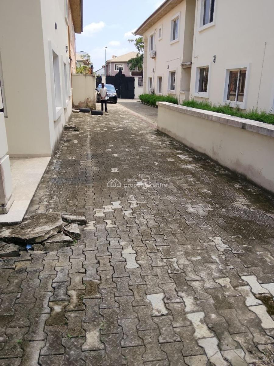5bedroom Semi-detached Duplex with 2rooms Bq, Vgc, Lekki, Lagos, Semi-detached Duplex for Sale