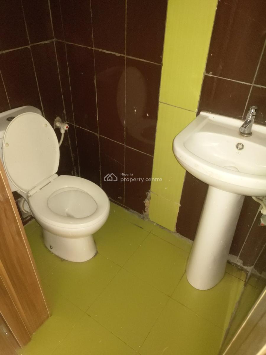 3 Bedroom, Gra Phase 1, Magodo, Lagos, Flat / Apartment for Rent