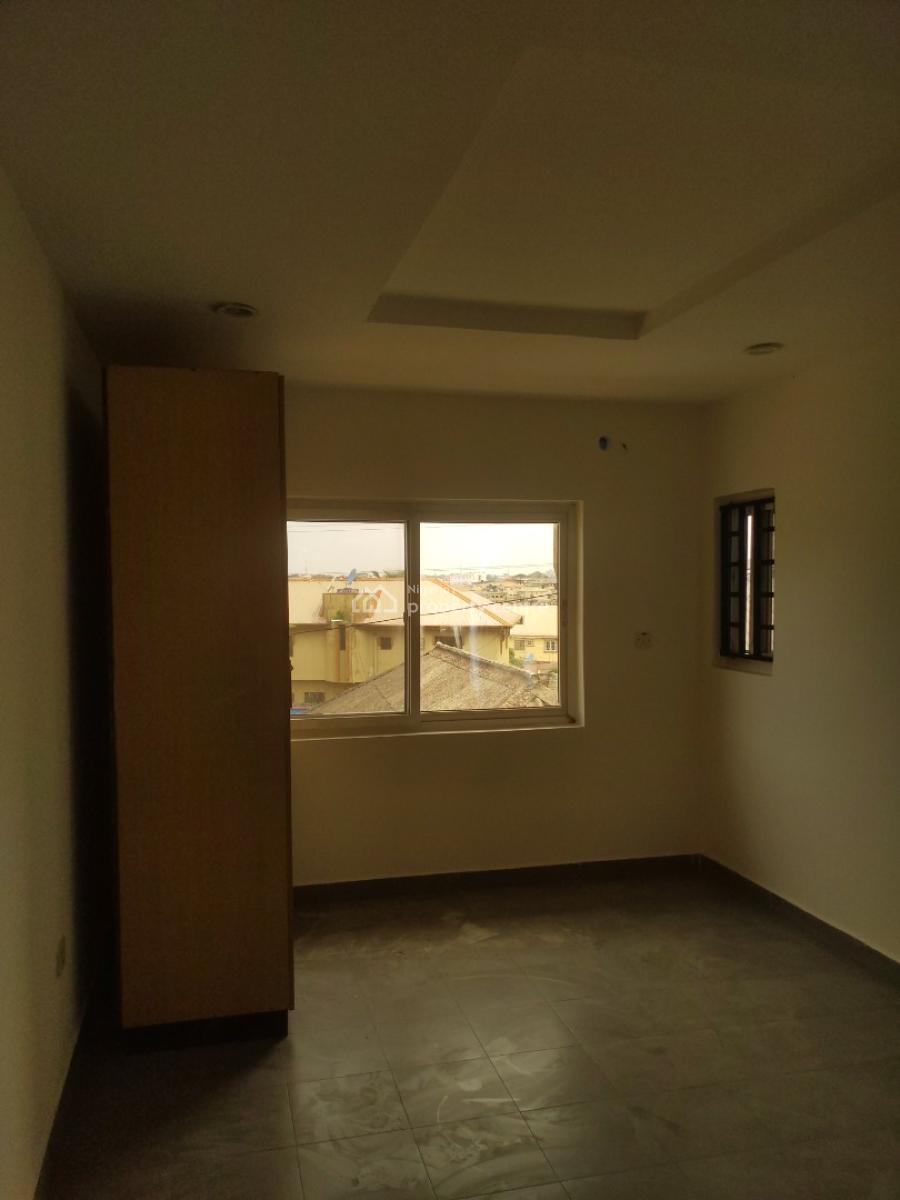 3 Bedroom, Gra Phase 1, Magodo, Lagos, Flat / Apartment for Rent