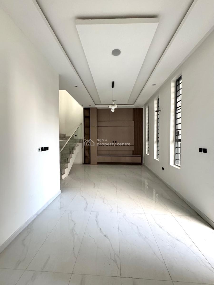 𝐍𝐄𝐖 4 𝐁𝐄𝐃𝐑𝐎𝐎𝐌 𝐒𝐄𝐌𝐈 𝐃𝐄𝐓𝐀𝐂𝐇𝐄𝐃 𝐃𝐔𝐏𝐋𝐄𝐗, Chevron, Lekki, Lekki Phase 2, Lekki, Lagos, Semi-detached Duplex for Rent