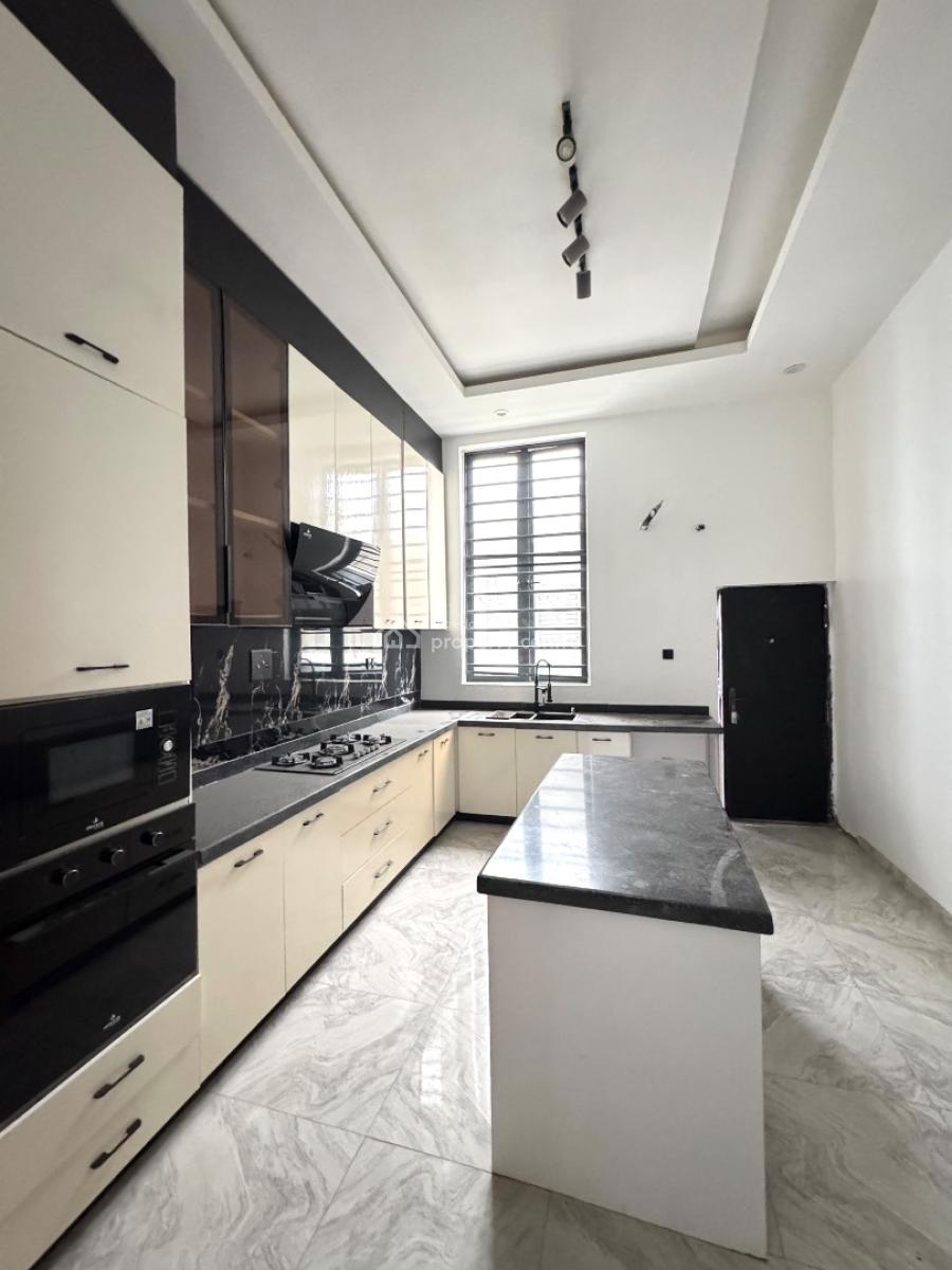 𝐍𝐄𝐖 4 𝐁𝐄𝐃𝐑𝐎𝐎𝐌 𝐒𝐄𝐌𝐈 𝐃𝐄𝐓𝐀𝐂𝐇𝐄𝐃 𝐃𝐔𝐏𝐋𝐄𝐗, Chevron, Lekki, Lekki Phase 2, Lekki, Lagos, Semi-detached Duplex for Rent