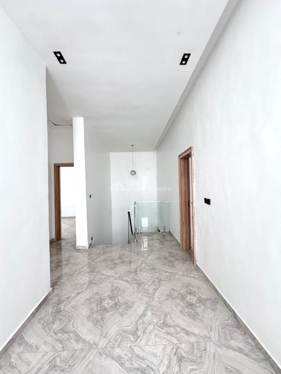 𝐍𝐄𝐖 4 𝐁𝐄𝐃𝐑𝐎𝐎𝐌 𝐒𝐄𝐌𝐈 𝐃𝐄𝐓𝐀𝐂𝐇𝐄𝐃 𝐃𝐔𝐏𝐋𝐄𝐗, Chevron, Lekki, Lekki Phase 2, Lekki, Lagos, Semi-detached Duplex for Rent