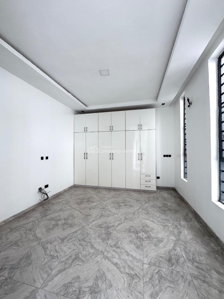 𝐍𝐄𝐖 4 𝐁𝐄𝐃𝐑𝐎𝐎𝐌 𝐒𝐄𝐌𝐈 𝐃𝐄𝐓𝐀𝐂𝐇𝐄𝐃 𝐃𝐔𝐏𝐋𝐄𝐗, Chevron, Lekki, Lekki Phase 2, Lekki, Lagos, Semi-detached Duplex for Rent