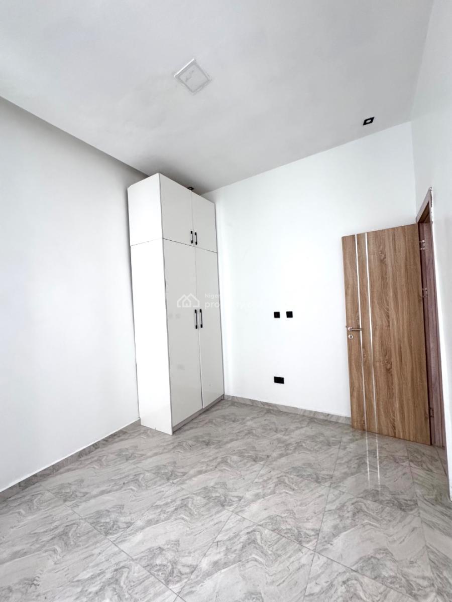 𝐍𝐄𝐖 4 𝐁𝐄𝐃𝐑𝐎𝐎𝐌 𝐒𝐄𝐌𝐈 𝐃𝐄𝐓𝐀𝐂𝐇𝐄𝐃 𝐃𝐔𝐏𝐋𝐄𝐗, Chevron, Lekki, Lekki Phase 2, Lekki, Lagos, Semi-detached Duplex for Rent