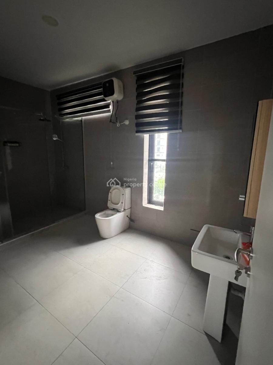 Spacious 3 Bedroom Apartment with Bq, Rock Apartment, Plot 7 Rock Drive Off C&i Leasing Company Lekki Phase, Lekki Phase 1, Lekki, Lagos, Flat / Apartment for Rent