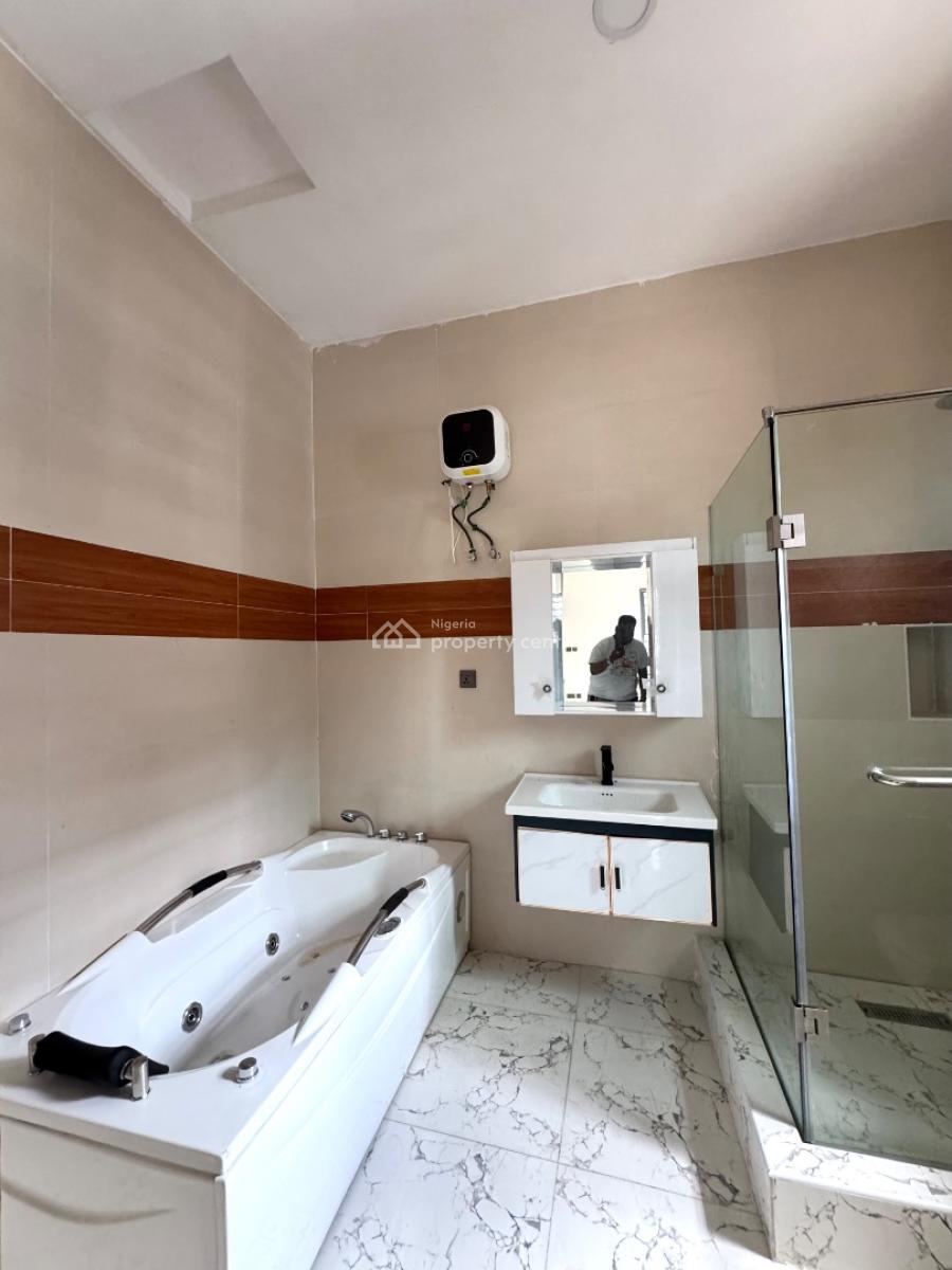 𝐁𝐑𝐀𝐍𝐃 𝐍𝐄𝐖 4 𝐁𝐄𝐃𝐑𝐎𝐎𝐌 𝐓𝐄𝐑𝐑𝐀𝐂𝐄 𝐃𝐔𝐏𝐋𝐄𝐗, Ajah, Lagos, Ajah, Lagos, Terraced Duplex for Rent