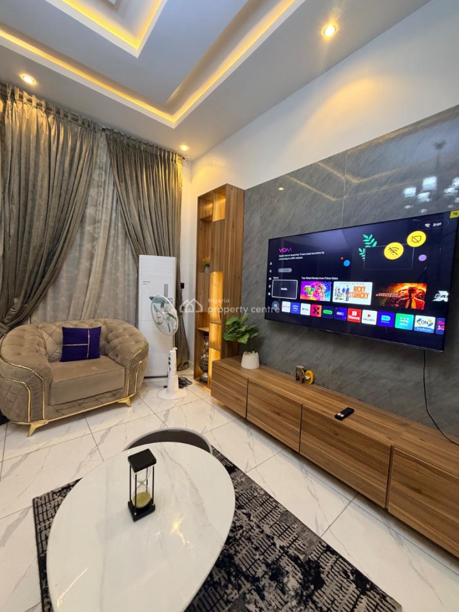 4br Duplex  24hrs Power & Wi-fi  Ikota Villa, Royalty Road 14(goodwill St), House 8 , Unit 3 Ikota Villa Estate., Ikota, Lekki, Lagos, Flat / Apartment Short Let