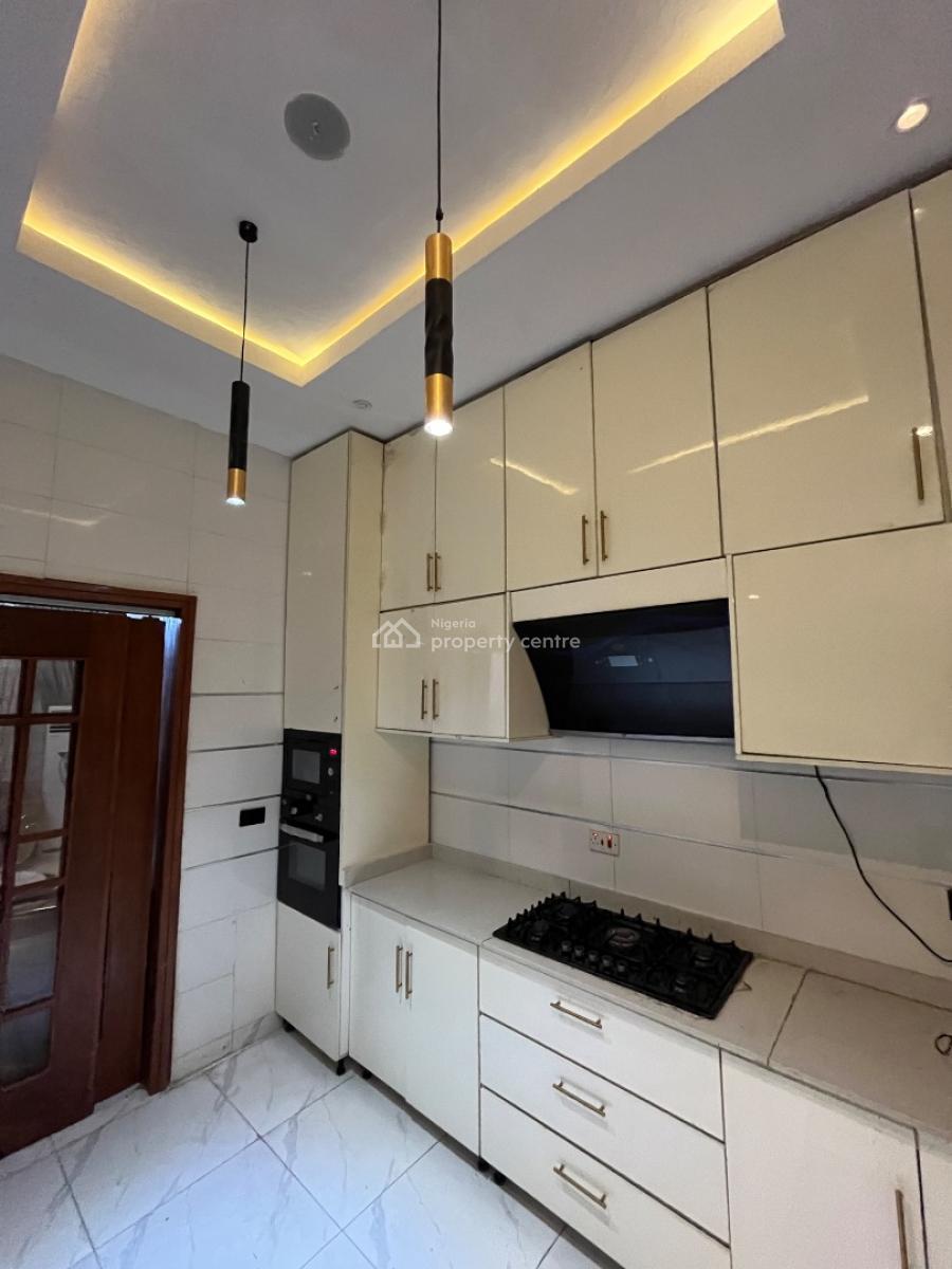 4br Duplex  24hrs Power & Wi-fi  Ikota Villa, Royalty Road 14(goodwill St), House 8 , Unit 3 Ikota Villa Estate., Ikota, Lekki, Lagos, Flat / Apartment Short Let
