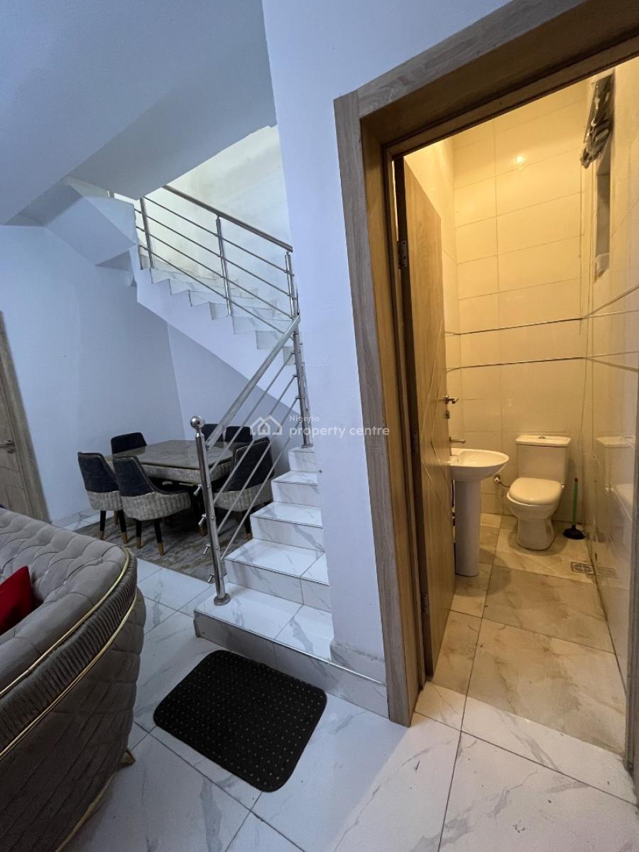 4br Duplex  24hrs Power & Wi-fi  Ikota Villa, Royalty Road 14(goodwill St), House 8 , Unit 3 Ikota Villa Estate., Ikota, Lekki, Lagos, Flat / Apartment Short Let