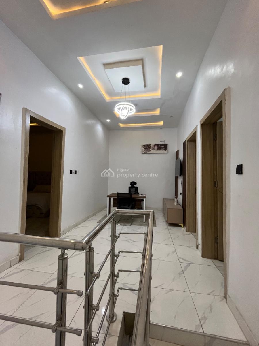 4br Duplex  24hrs Power & Wi-fi  Ikota Villa, Royalty Road 14(goodwill St), House 8 , Unit 3 Ikota Villa Estate., Ikota, Lekki, Lagos, Flat / Apartment Short Let