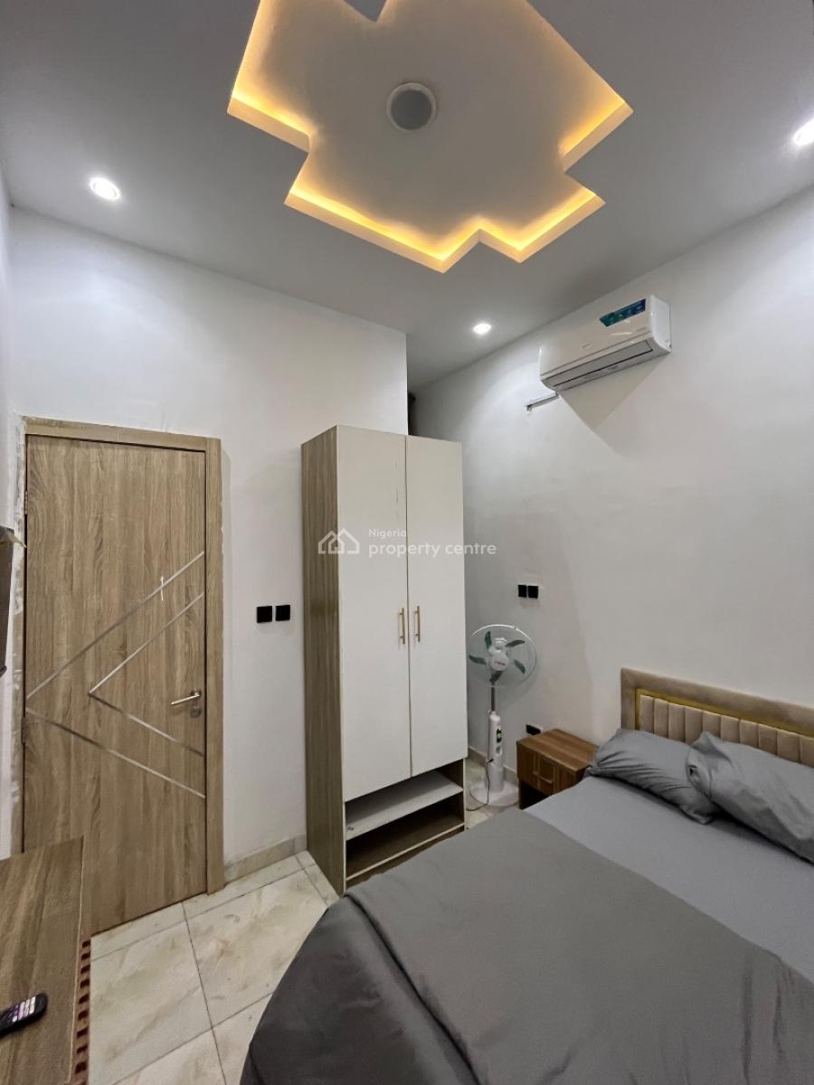 4br Duplex  24hrs Power & Wi-fi  Ikota Villa, Royalty Road 14(goodwill St), House 8 , Unit 3 Ikota Villa Estate., Ikota, Lekki, Lagos, Flat / Apartment Short Let