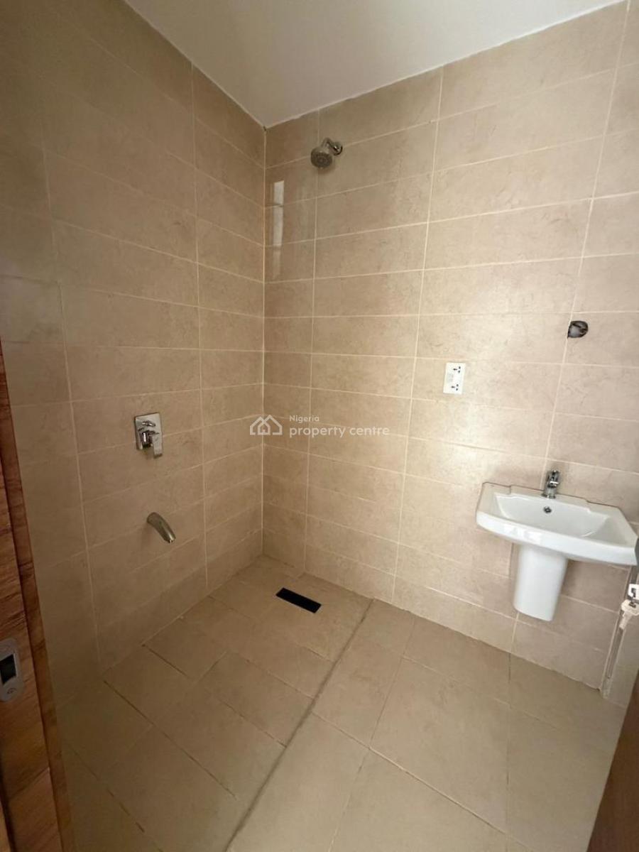 Smart and Luxury  3 Beds Apartment   Location, Life Camp, Abuja, Flat / Apartment for Sale