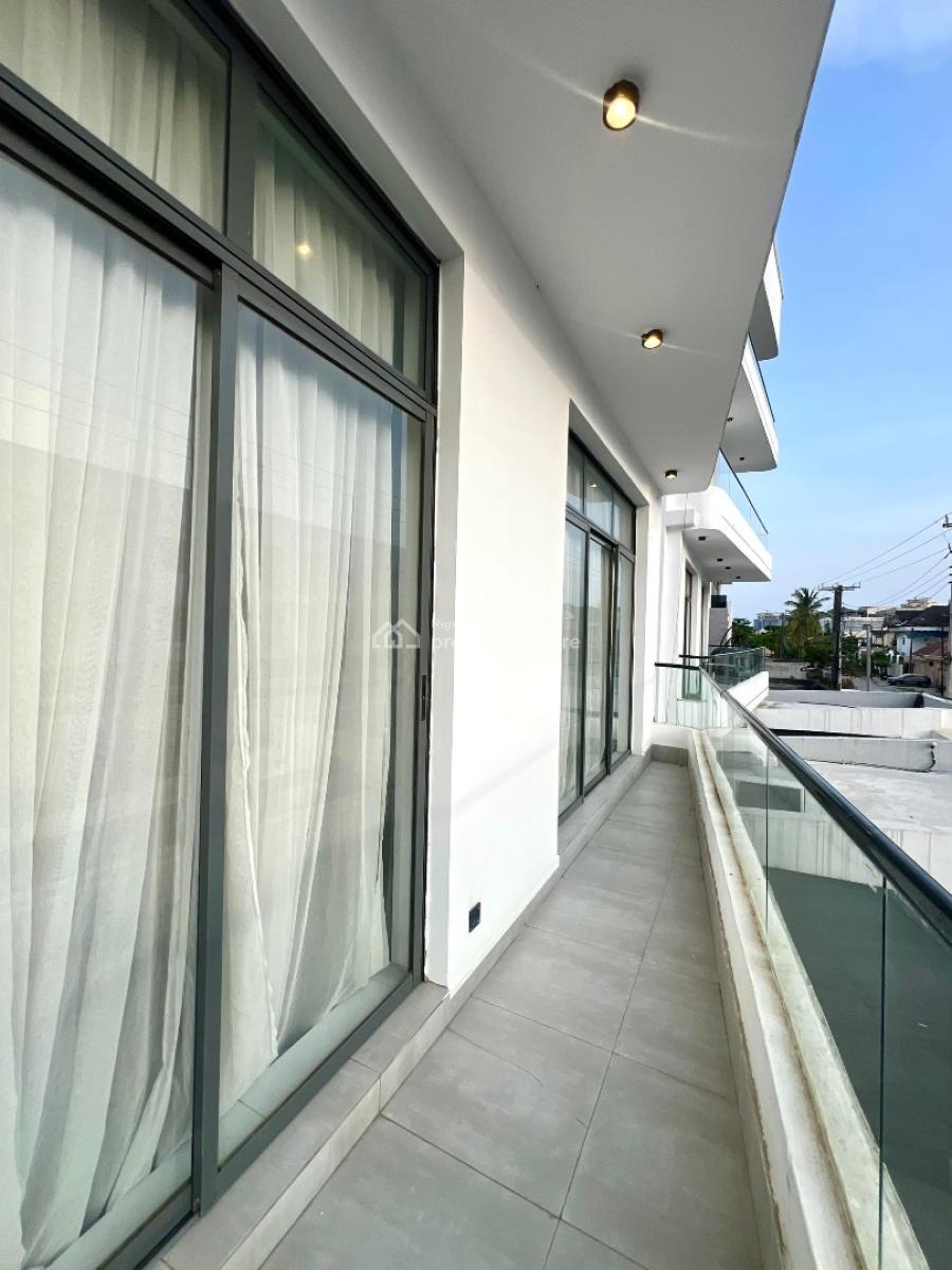 Luxury 2 Bedroom Apartment with Pool and Gym, Off Admiralty Way, Lekki Phase 1, Lekki, Lagos, Flat / Apartment Short Let
