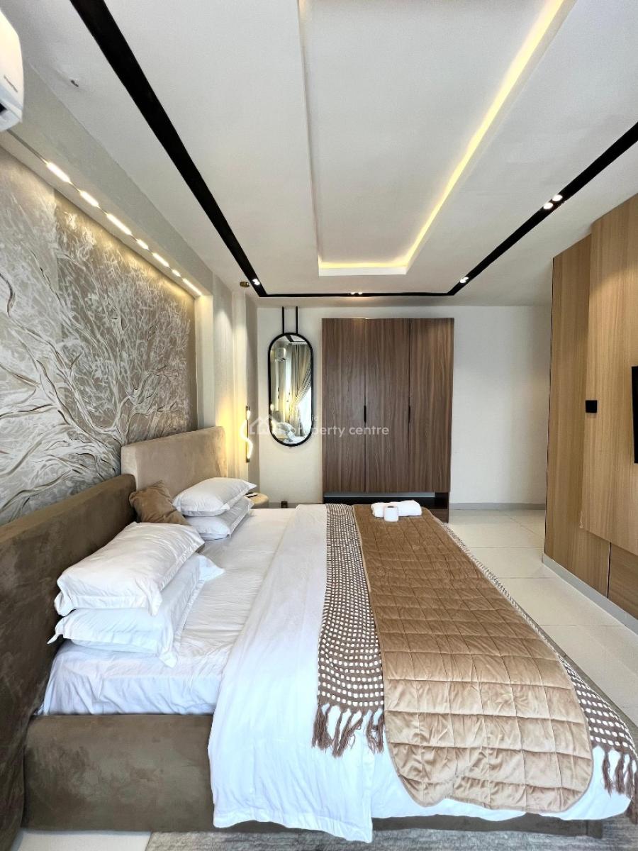 Luxury 2 Bedroom Apartment with Pool and Gym, Off Admiralty Way, Lekki Phase 1, Lekki, Lagos, Flat / Apartment Short Let