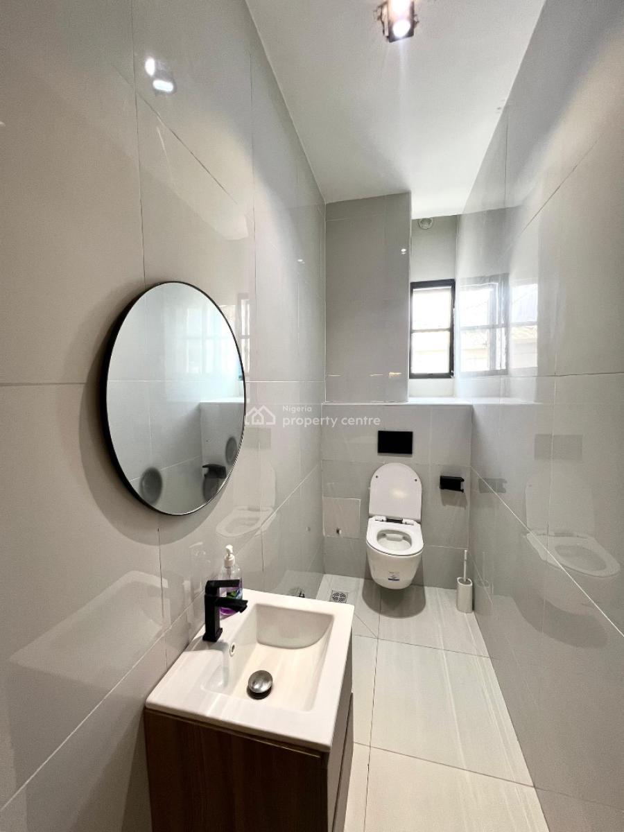 Luxury 2 Bedroom Apartment with Pool and Gym, Off Admiralty Way, Lekki Phase 1, Lekki, Lagos, Flat / Apartment Short Let