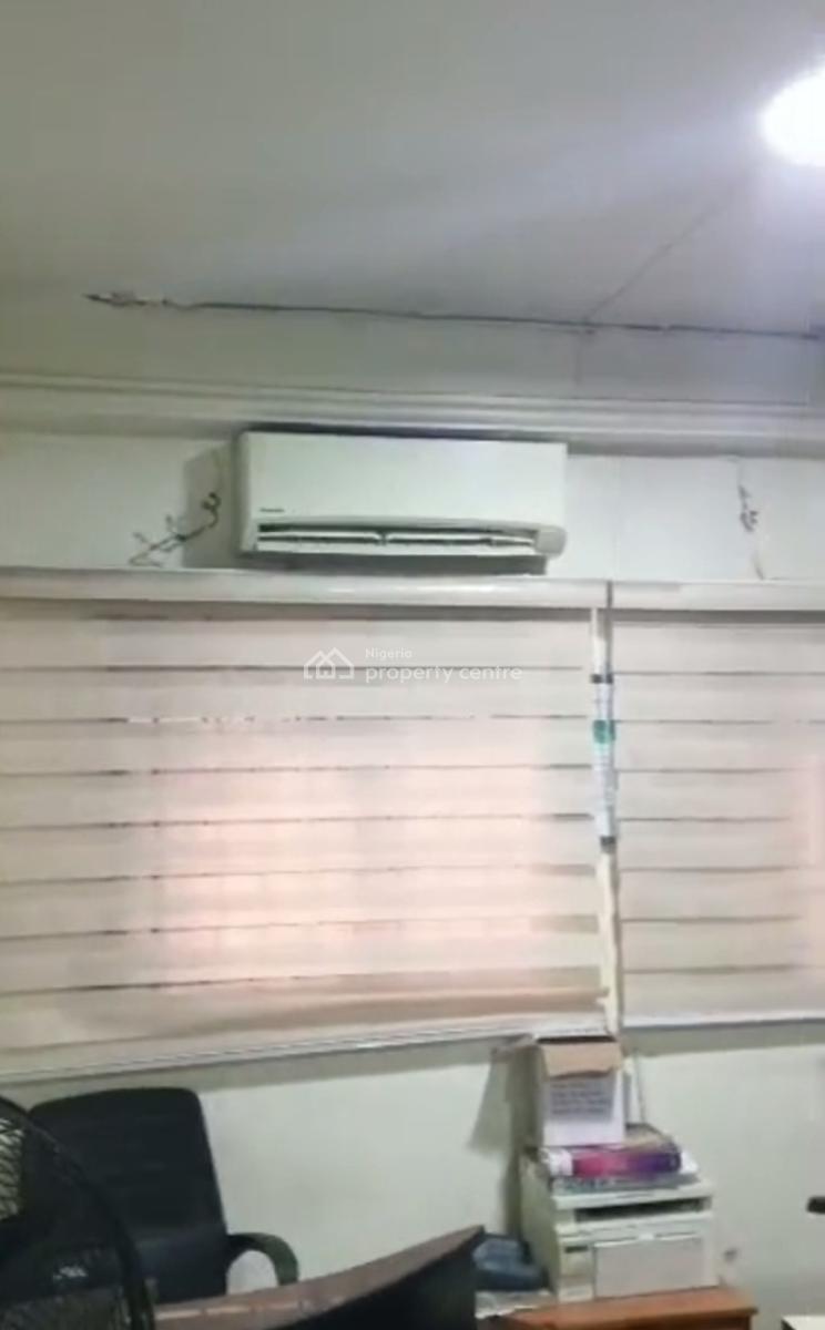 Massively Spacious Shop, Bariga, Shomolu, Lagos, Shop for Rent