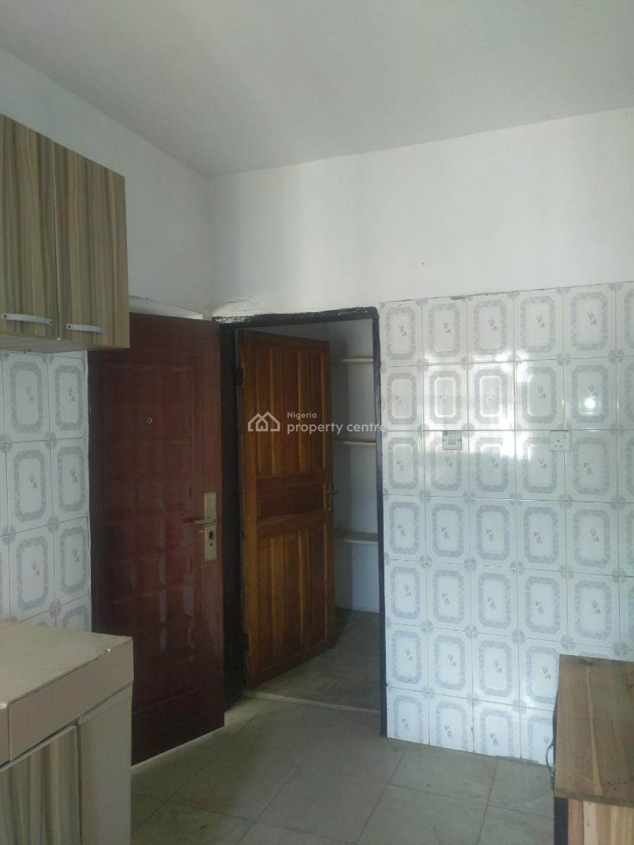 3 Bedroom, College Road, Ogba, Ikeja, Lagos, Flat / Apartment for Rent