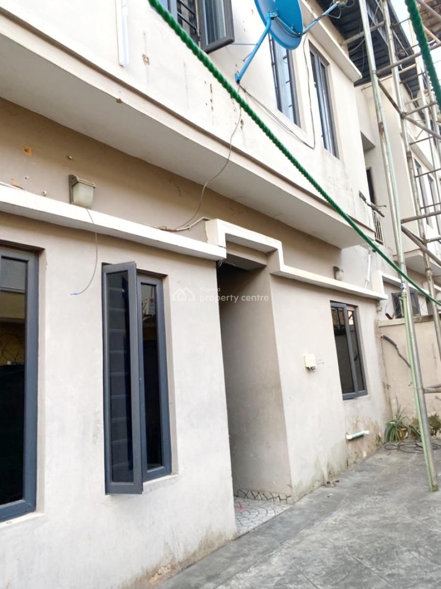 Luxury 4 Bedroom Semi-detached Duplex +bq, Gra Phase 1, Magodo, Lagos, Semi-detached Duplex for Rent