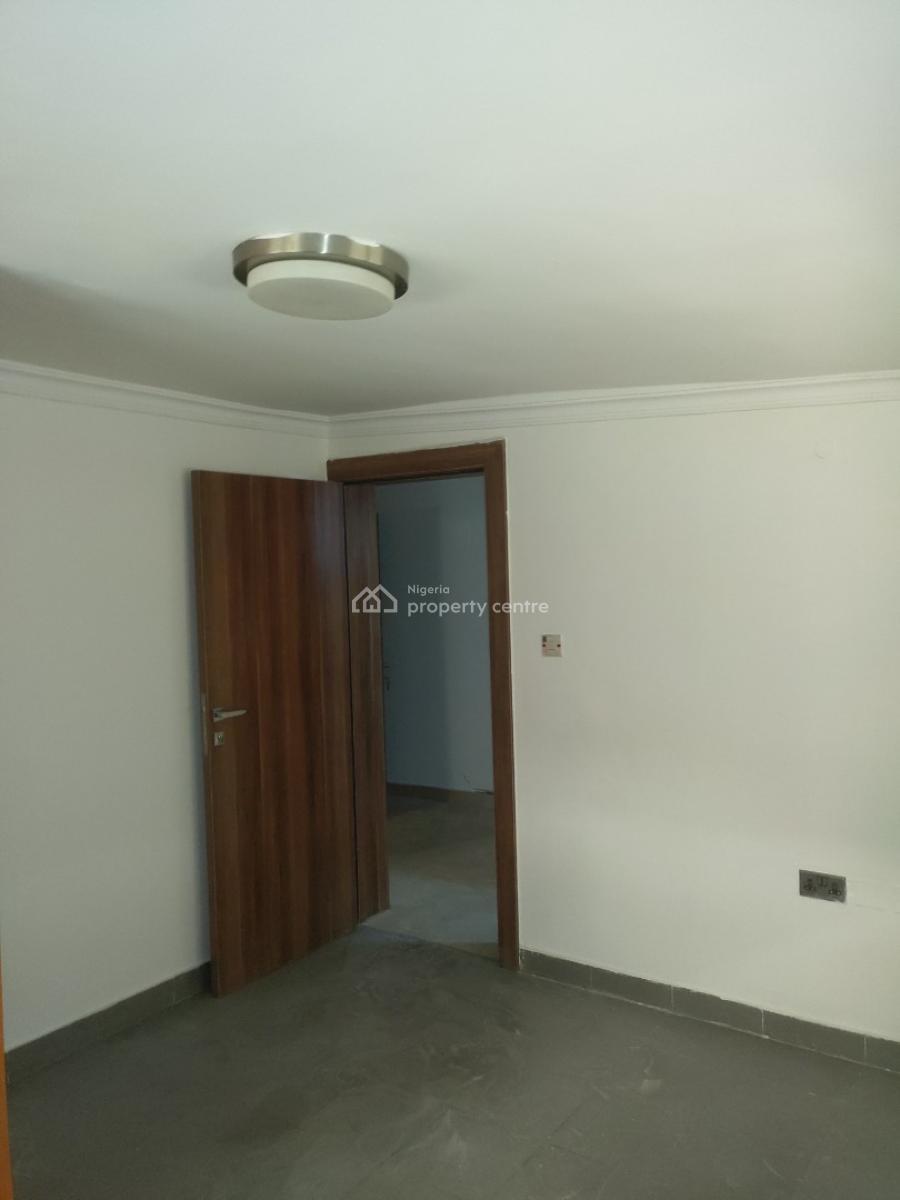 3 Bedroom Flat, Gra Phase 1, Magodo, Lagos, Flat / Apartment for Rent