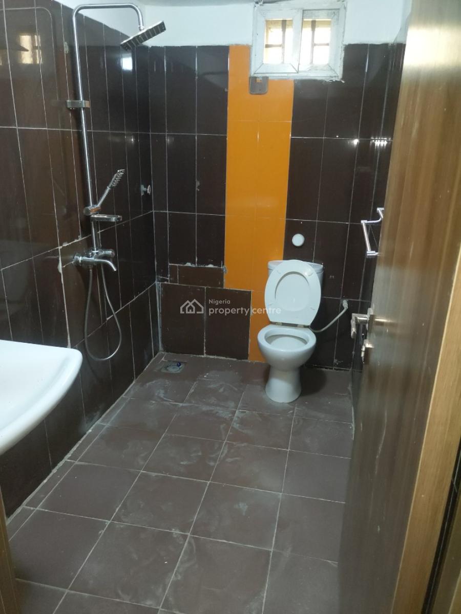 3 Bedroom Flat, Gra Phase 1, Magodo, Lagos, Flat / Apartment for Rent