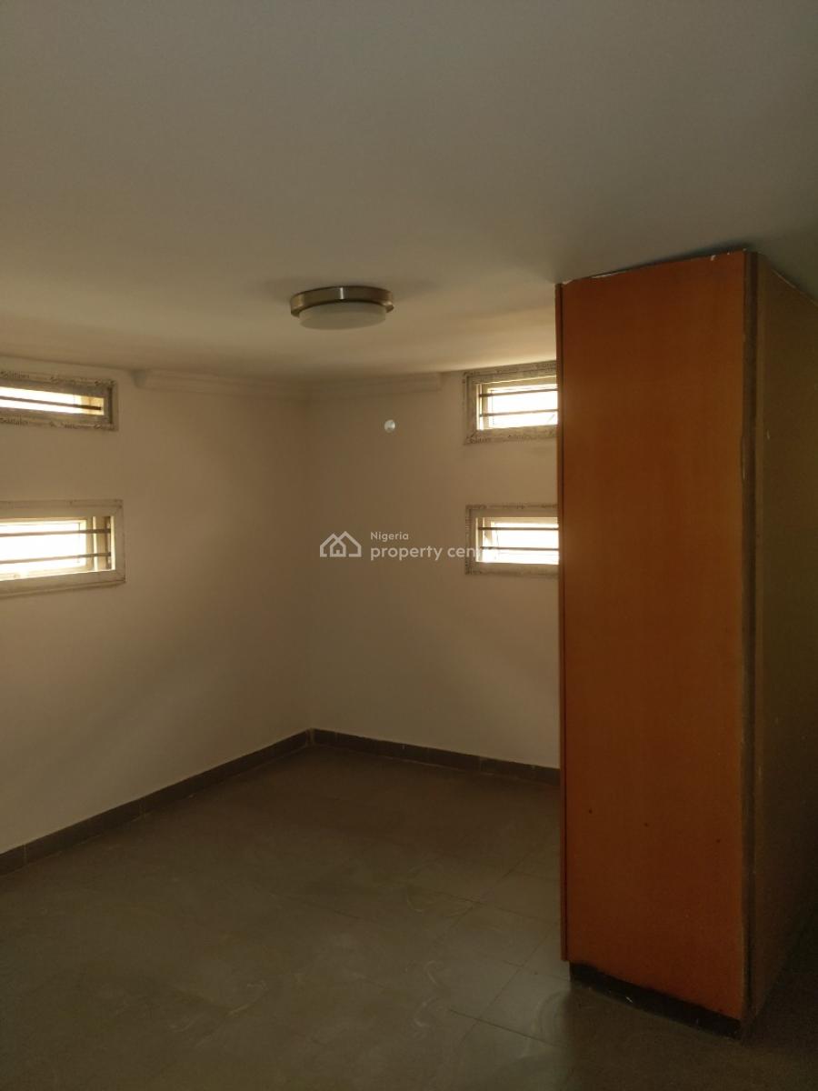 3 Bedroom Flat, Gra Phase 1, Magodo, Lagos, Flat / Apartment for Rent