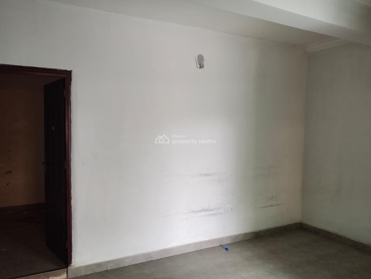 Spacious One Bedroom Flat, Area 3, Garki, Abuja, Flat / Apartment for Rent