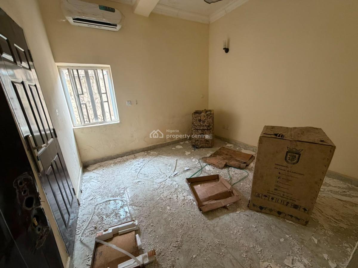 Spacious One Bedroom Apartment, Zone 1, Wuse, Abuja, Flat / Apartment for Rent