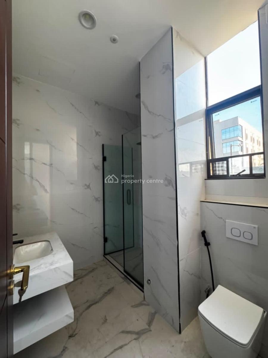Newly Built 3 Bedroom Apartment in Lekki Phase 1, Off Admirality Way, Lekki Phase 1, Lekki, Lagos, Flat / Apartment for Rent