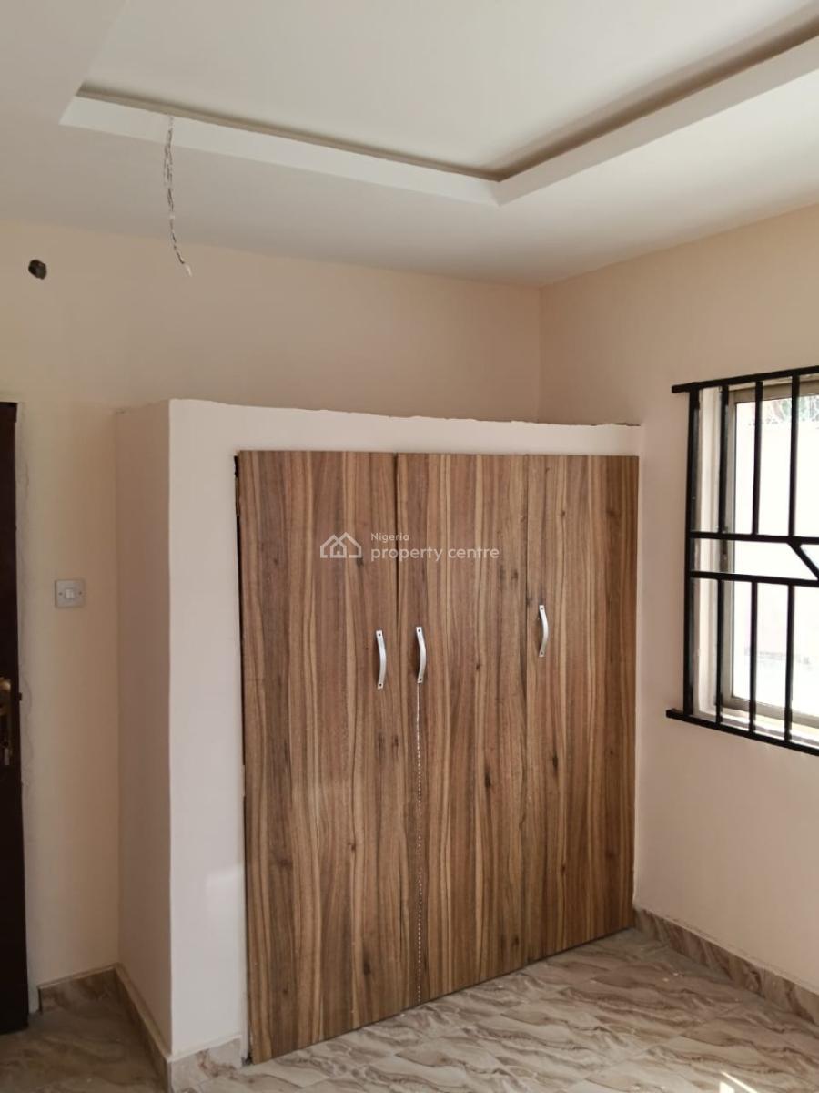 Lovely Executive 3 Bedroom Flat, Shasha, Egbeda, Alimosho, Lagos, Flat / Apartment for Rent