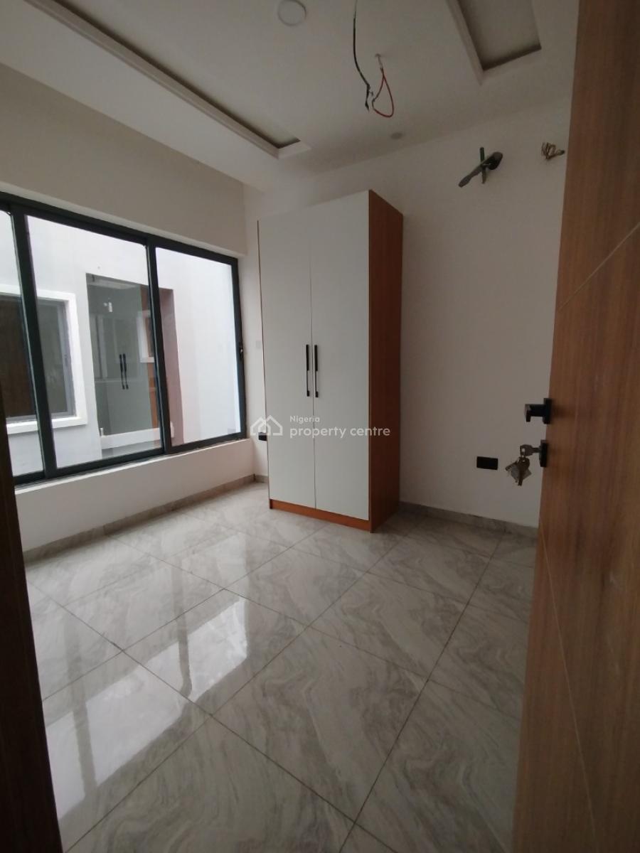 4  Bedroom Semi-detached Duplex with Bq, Ogba, Ikeja, Lagos, Semi-detached Duplex for Sale