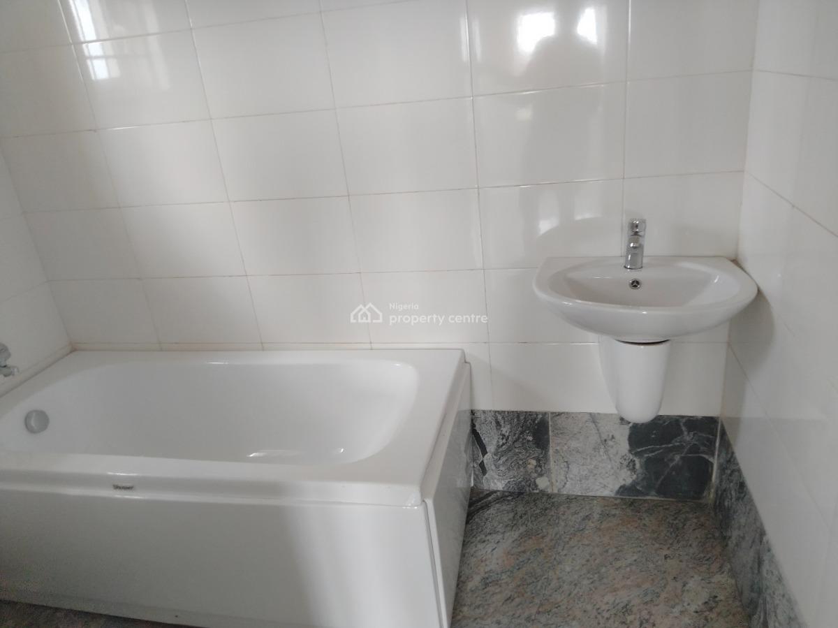 Stunning Five-bedroom Fully Detached Duplex with a Bq, Dantata Bridge Express, Galadimawa, Abuja, Detached Duplex for Sale