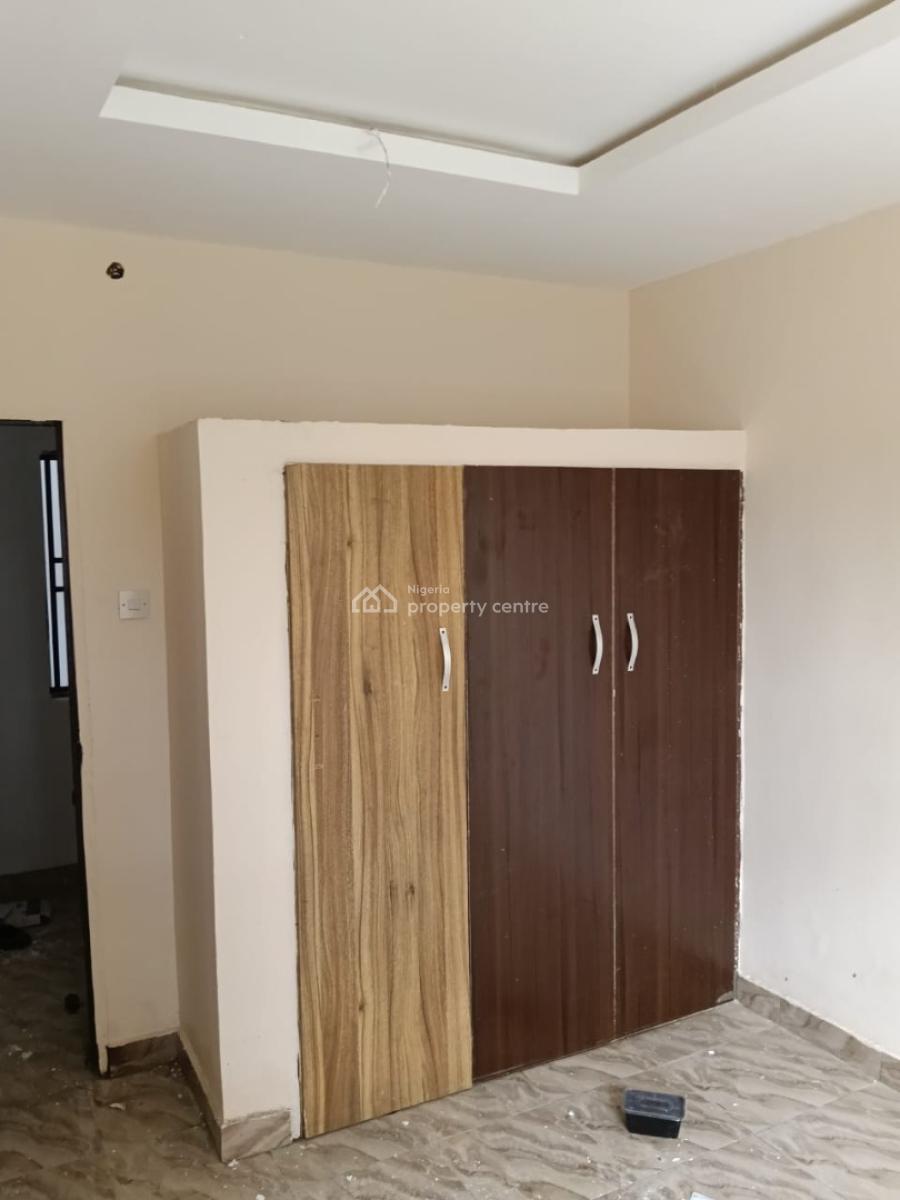 Fantastically Renovated 3 Bedroom Apartment, Shasha, Alimosho, Lagos, Flat / Apartment for Rent