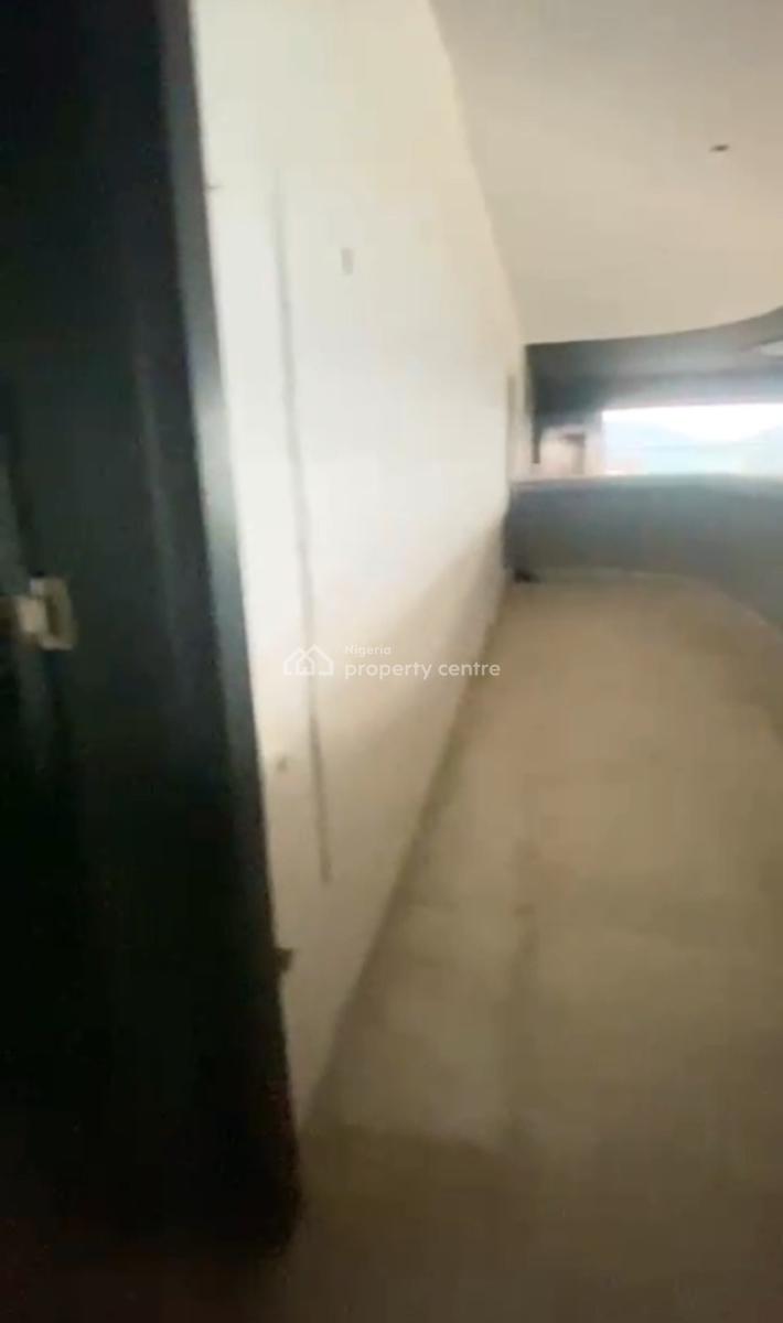 Massively Spacious Space at Rooftop with Working Elevator, Gwarinpa, Abuja, Commercial Property for Rent