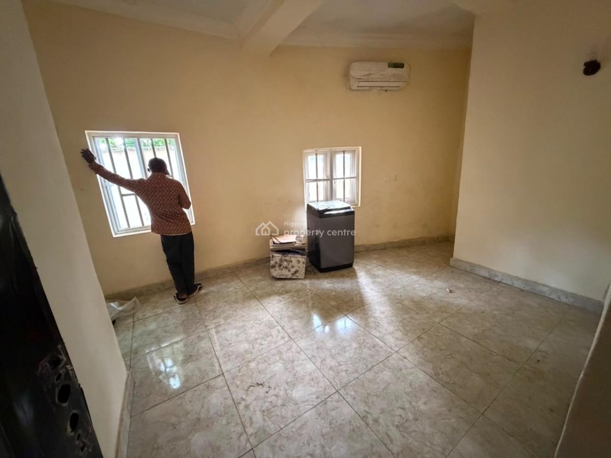 Spacious 1 Bedroom, Wuse, Zone 1, Wuse, Abuja, Mini Flat (room and Parlour) for Rent
